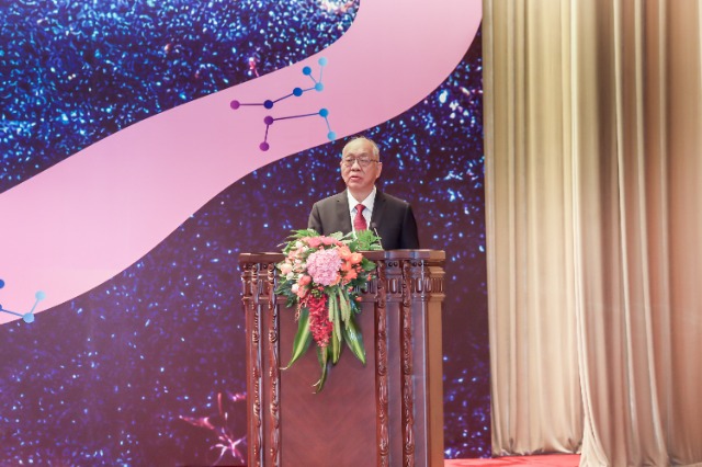 大會主席丘成桐致辭。大會供圖.jpg